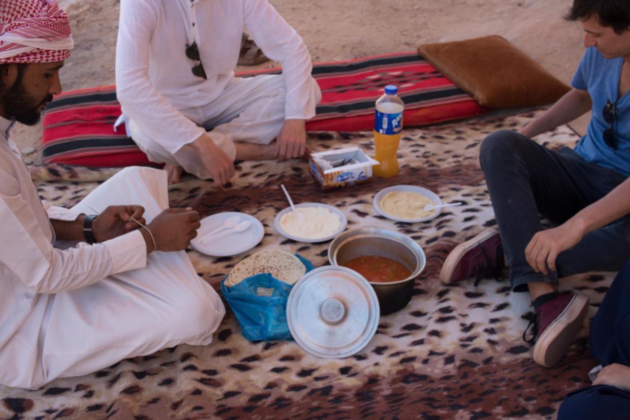 Bedouins Life Camp Hotel Aqaba Ngoại thất bức ảnh